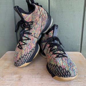 Nike Lebron 15 Four Horsemen Battleknit 897648-901  Size 11.5